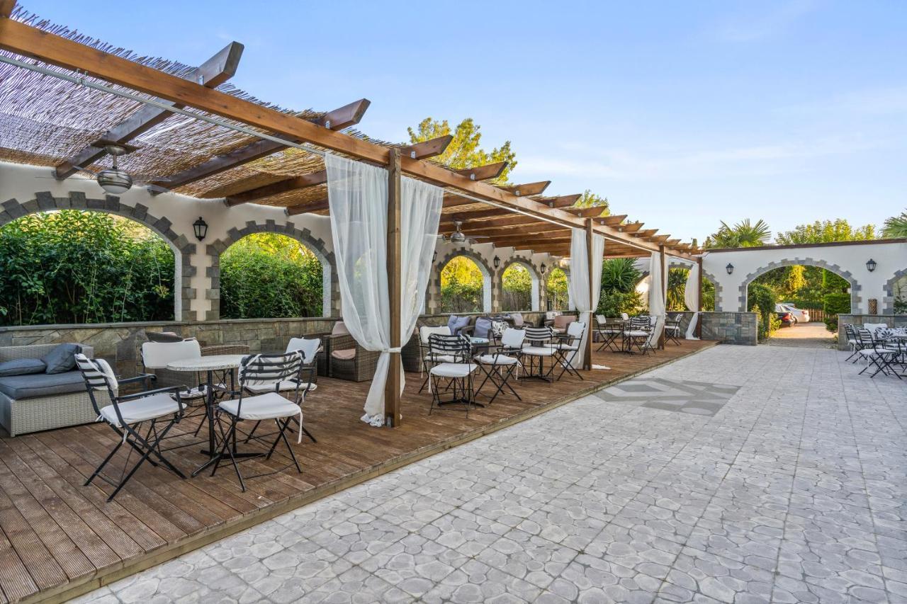Stefania Hotel Αμάρυνθος Εξωτερικό φωτογραφία